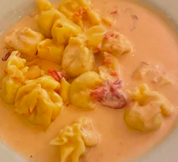 Cafe Luce signature dishes Fiocchi
Ravioli Fiorentina
Linguini Fra Diavolo